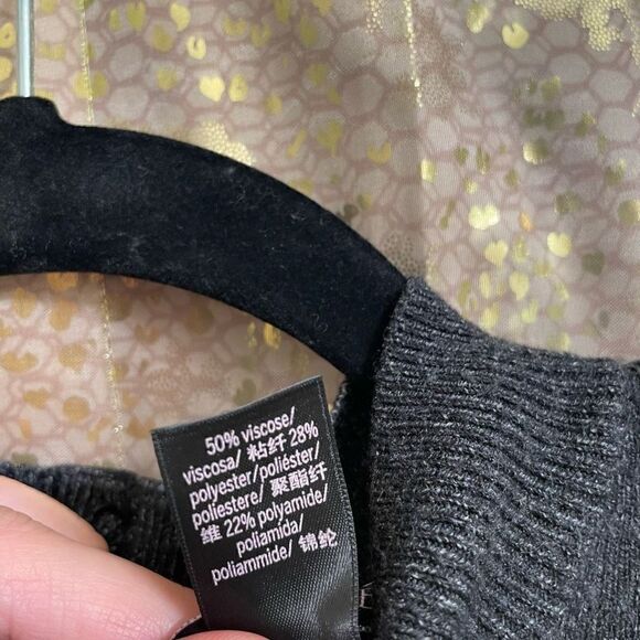 Victorias Secret Dark Gray Cropped Sleeveless Hook Eye Open Back Top Medium - Picture 4 of 6
